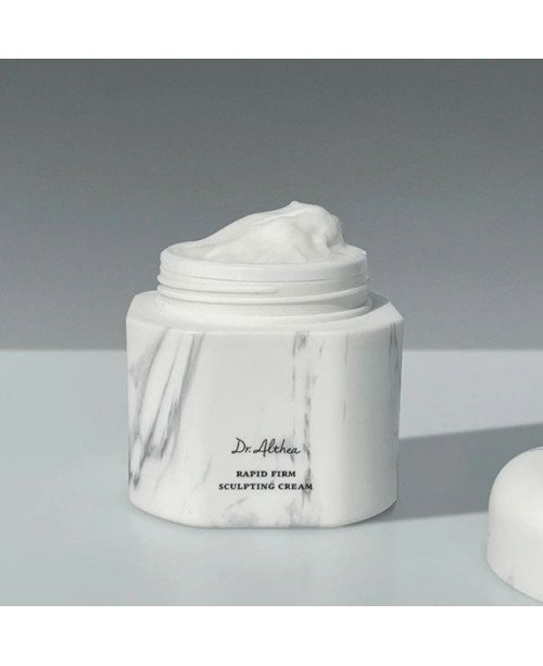Dr. Althea stangrinantis veido kremas, 45 ml.