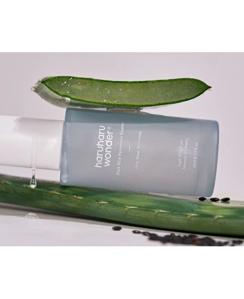 HARUHARU WONDER juodųjų ryžių hialurono esencija, 50 ml.